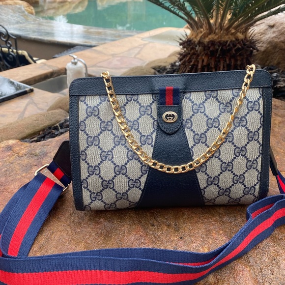 Rare authentic 70’s GUCCI stunner bag ! Crossbody or clutch this purse is it - Picture 7 of 15